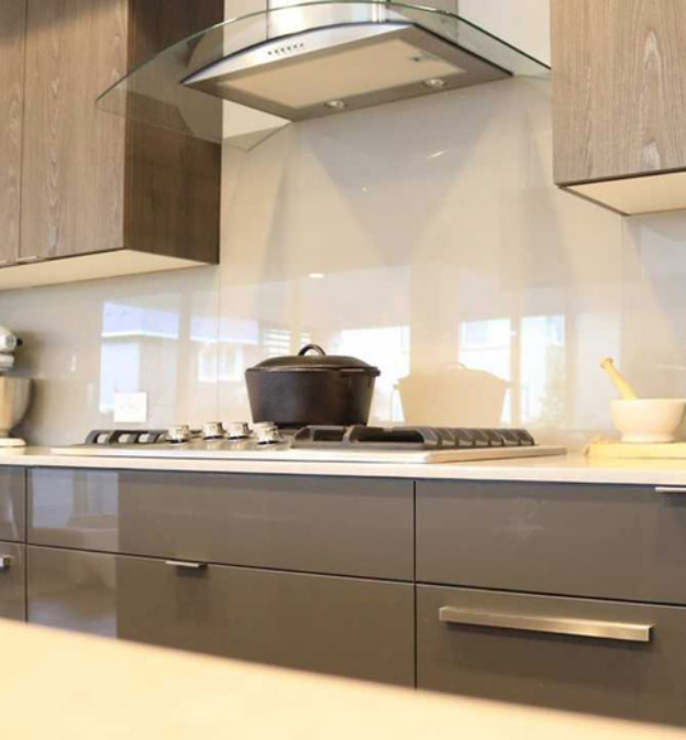 Kitchens & Backsplashes